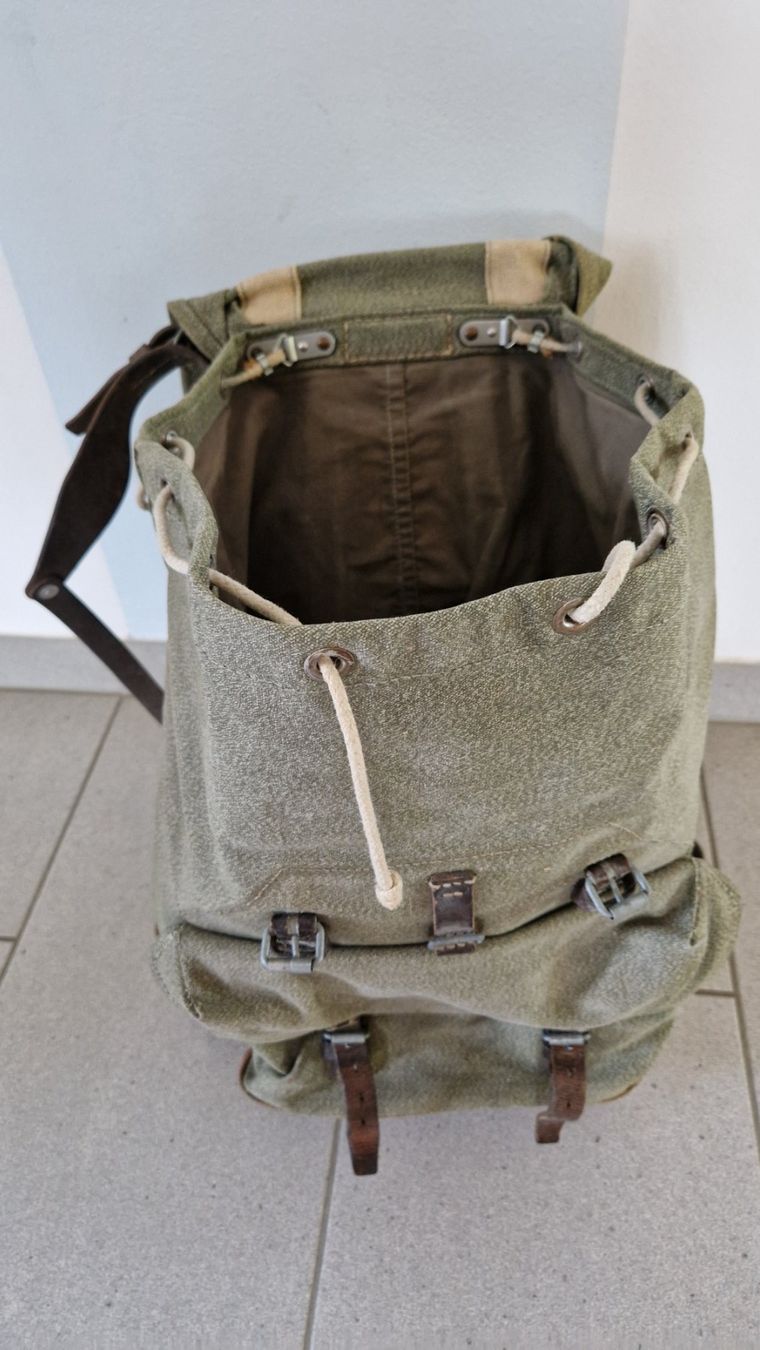 Schweizer Armee Rucksäcke: Militärrucksack der Schweizer Armee – Gebraucht aus Marthalen von jue_9ymc 3