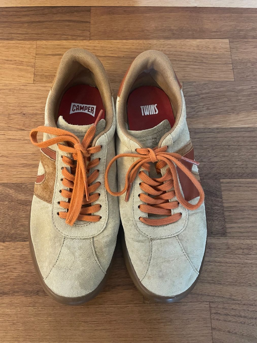 Camper Scarpe da uomo: Sneaker von CAMPER - Echtleder! – Usato da Bourguillon venduto da gartenwohnen