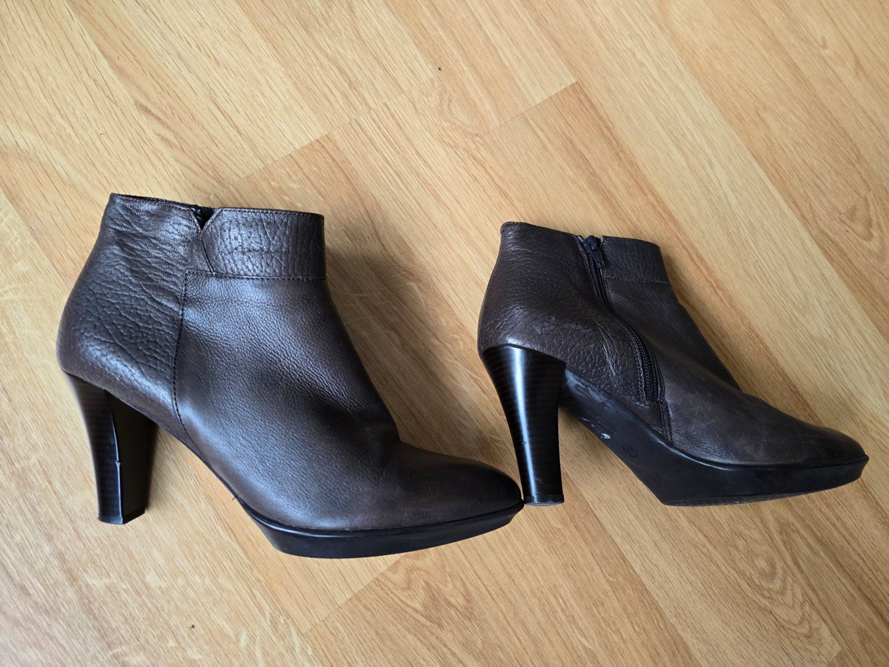 Scarpe da donna: Damen Pumps Gr. 41 – Usato da Büttikon AG venduto da Amineah 3