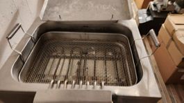 Fritteuse Tischmodell mit 2 Frittiergitter