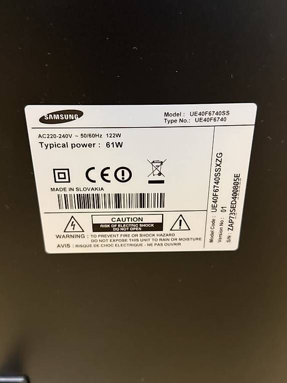 Appareils TV: Samsung TV 40" – D'occasion à Pieterlen par bse_96hf 2