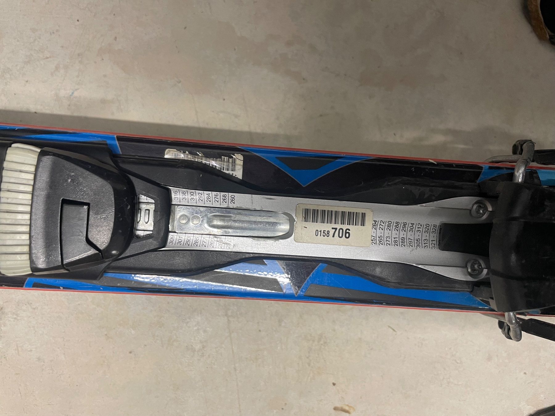 Head Skis: Head REV 85 Ski – D'occasion à Dättlikon par nscampi