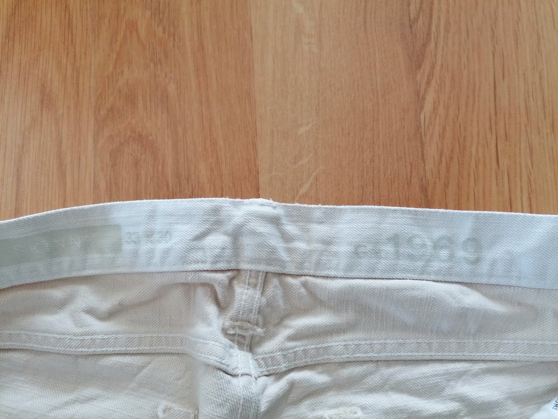 Jeans: Hellbeige Herren Jeans Gr. 33 – D'occasion à Büttikon AG par Amineah 3