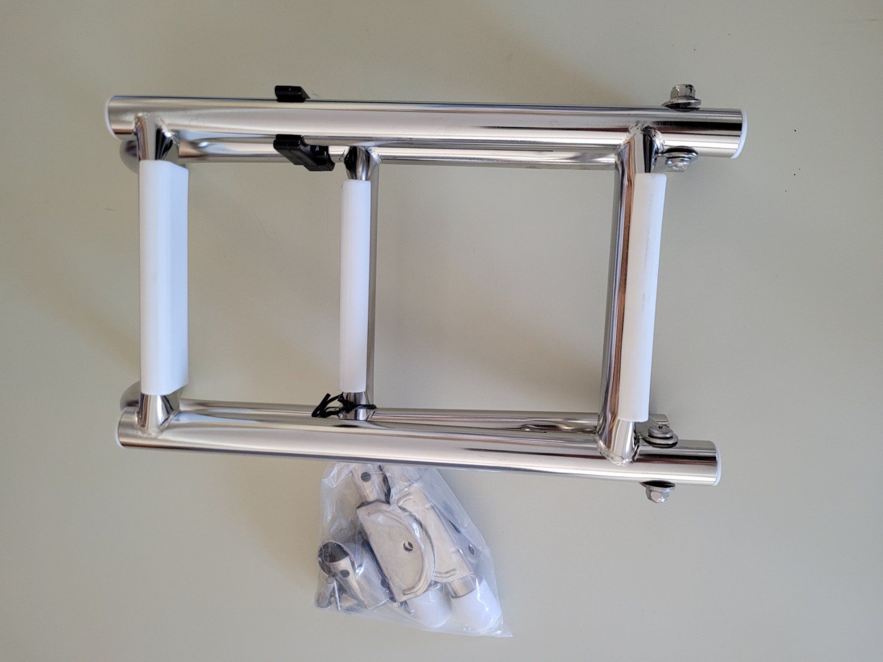 Barche: Badeleiter Inox, klappbar, universal – Nuovo (secondo la descrizione) da Safenwil venduto da PromotAG 3