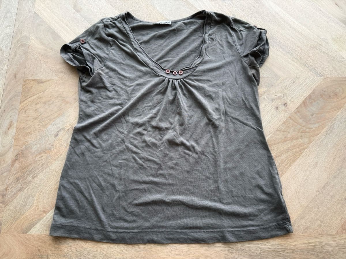 T-Shirts: T-Shirt Tamaris, Gr. 42 – Gebraucht aus Eggenwil von Lissi82
