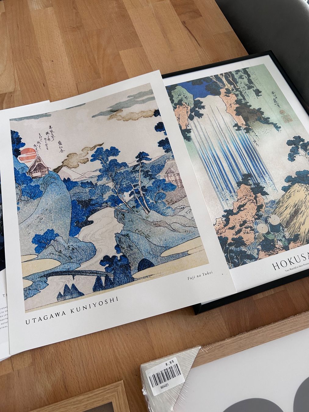 Cadres de tableaux: Desenio Bilder 4 Stück & Bilderrahmen – D'occasion à Zizers par Neka19 2