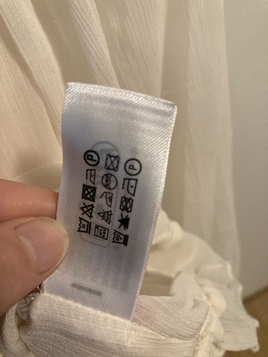 Bershka Camicette: Weiße elegante Bluse – Usato da Urtenen-Schönbühl venduto da alessibas 4