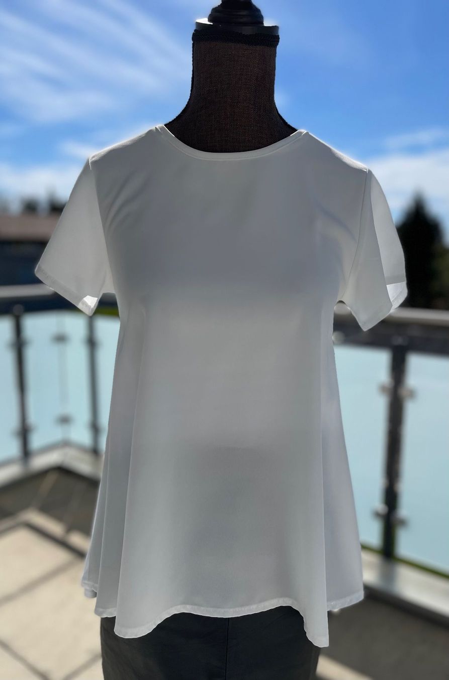 Camicette: Wunderschöne Bluse – Usato da Winkel venduto da KaschmirArt 8