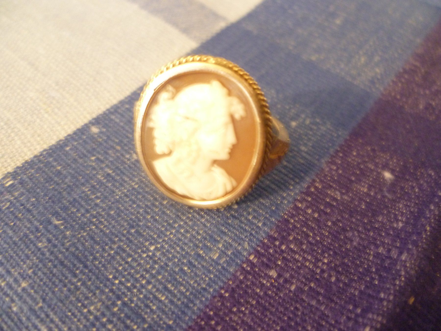 Anelli: Ring mit Gemme 585 Gold – Usato da Bischofszell venduto da Joachim-115