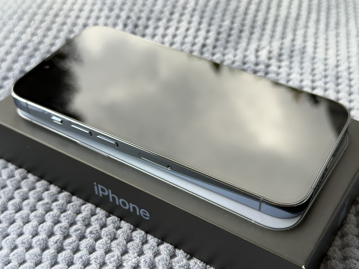 Apple Telefoni cellulari / Smartphones: iPhone 13 Pro Sierra Blue 256GB – Usato da Bellach venduto da Seidenglanz 8
