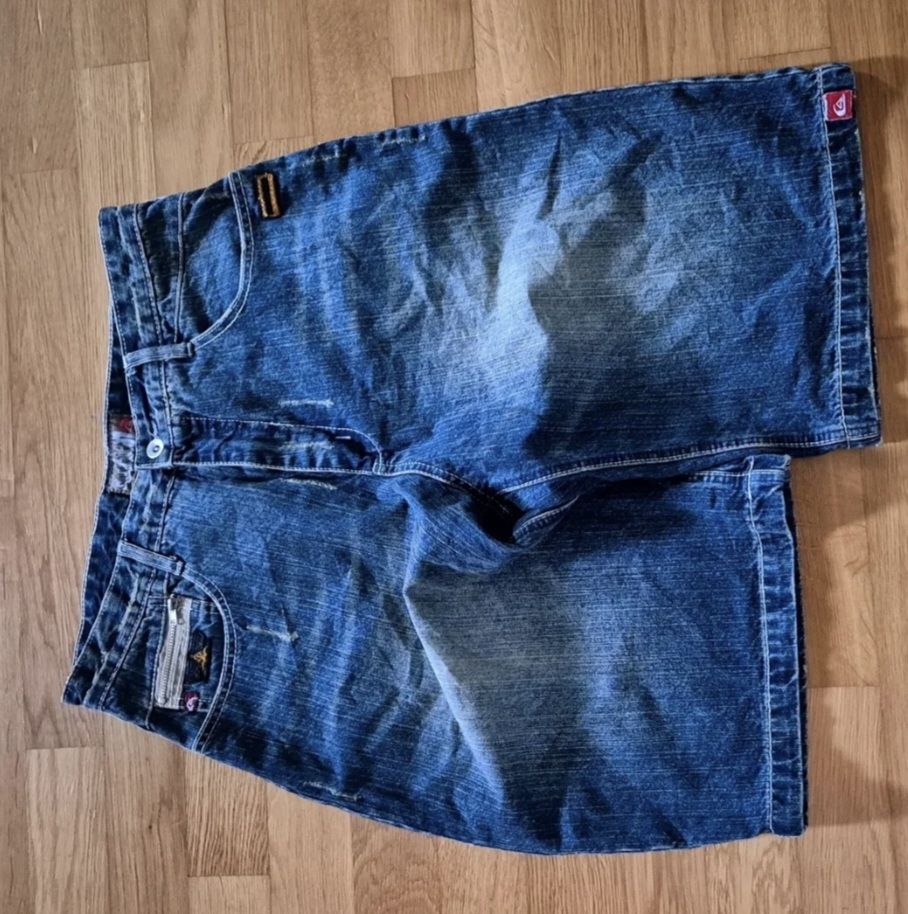 Pantalons: quicksilver baggy jorts – D'occasion à Sarnen par Fashionstuff 3