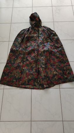 Regenponcho Tarnmuster