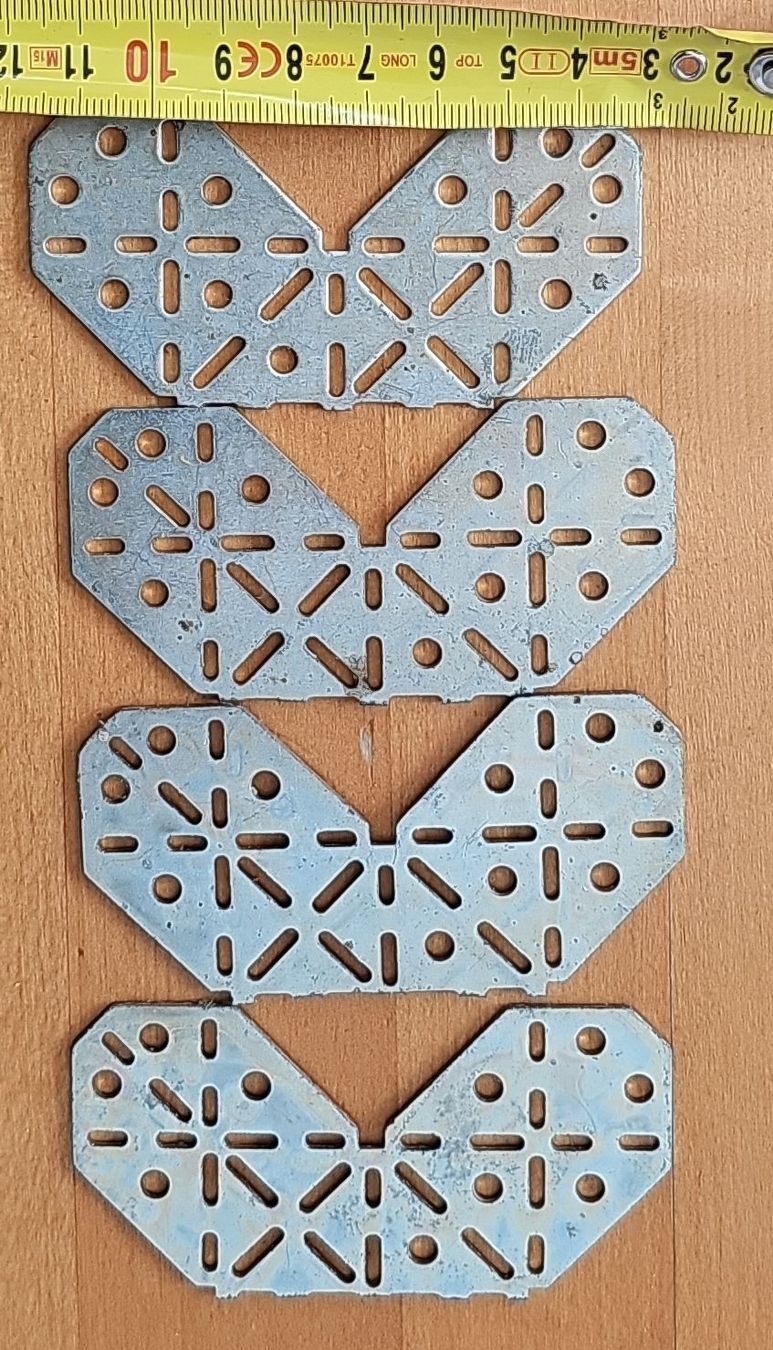Cabanes de jardin & serres: 4 Winkelverbinder – D'occasion à Mels par WendySchumacher