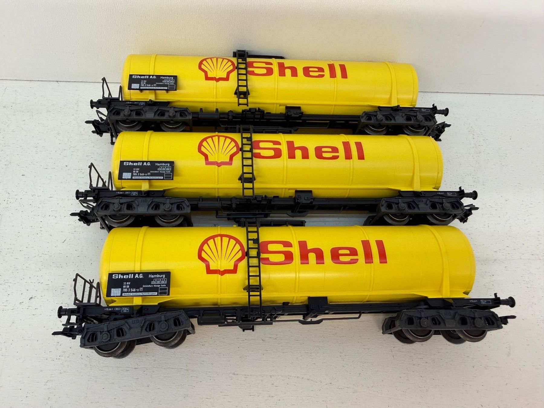 Märklin Modellini di ferrovie: 3er Set 4756 Märklin Kesselwagen Shell – Usato da Büsserach venduto da ModellbahnDepot 3