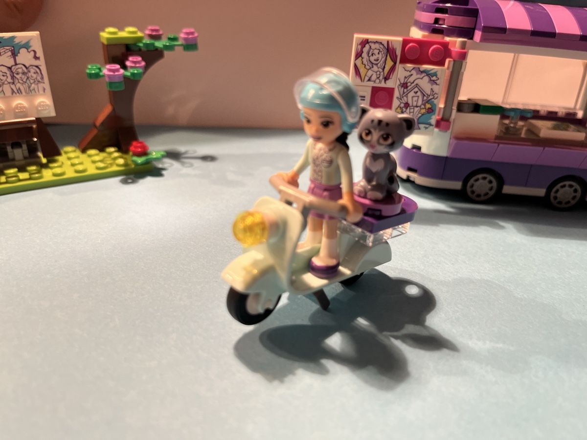 Lego Spielzeuge: Kunst-Mal-Camper Emma LEGOFriends – Neu (gemäss Beschreibung) aus Brittnau von Butterfly1515 2