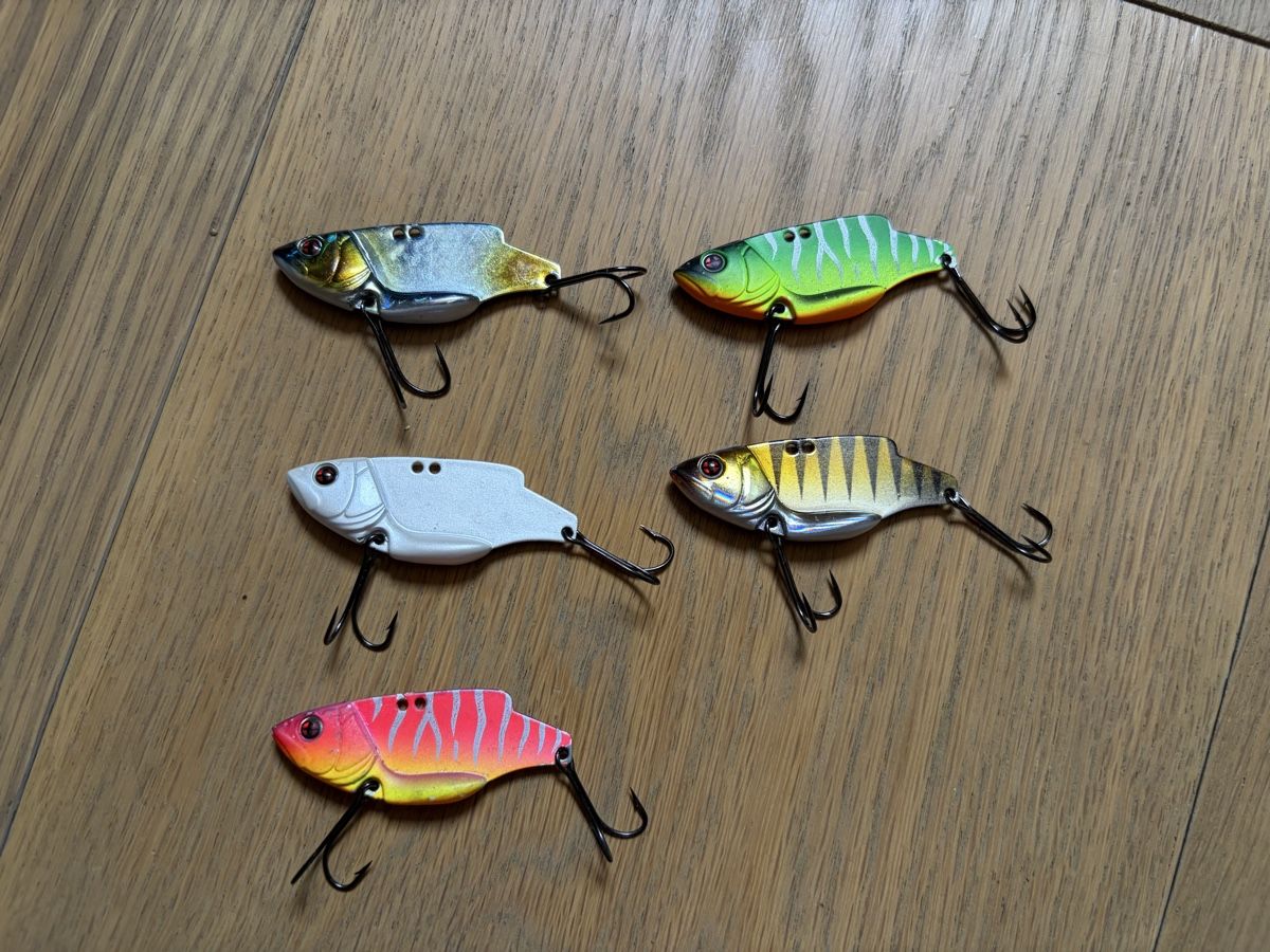 Esche: Lot lames vibrante Micro Soukous 3cm Sakura – Usato da Morges venduto da Marlporto