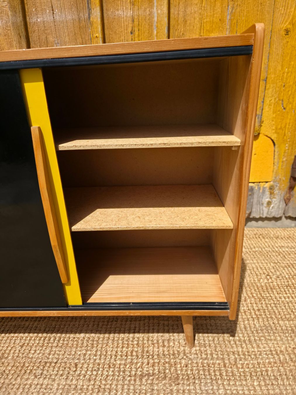 Kommoden: Schiebetüren Sideboard 50er Pago style restauriert – Gebraucht aus Haslen AI von Vintagelix 3