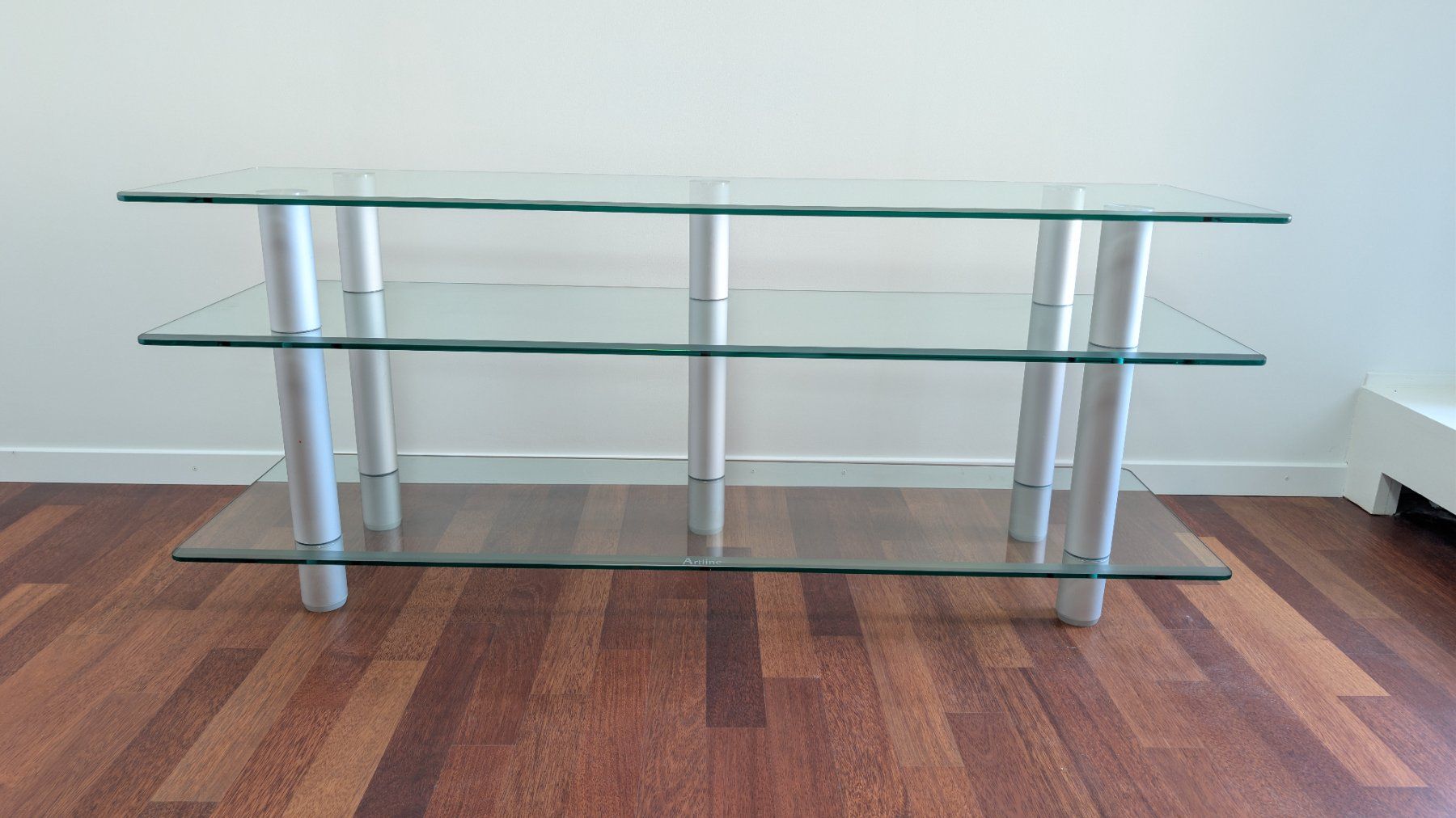 Mobili TV: Artline Glasser tv stand – Nuovo (secondo la descrizione) da Grandvaux venduto da jim_mj88 3
