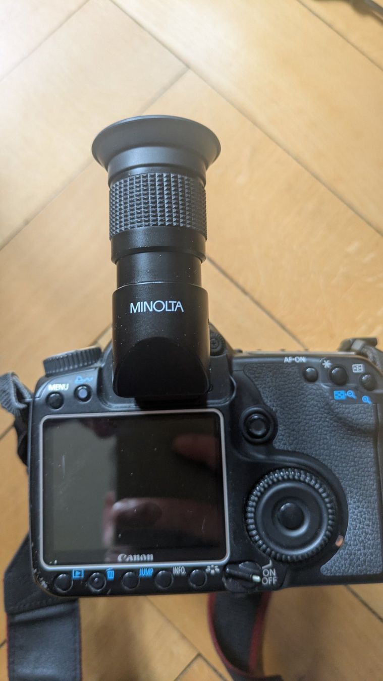 Minolta Kamera: Minolta Winkelsucher inkl. Aufbewahrungsbox – Gebraucht aus St.Gallen von Stuempeli 6