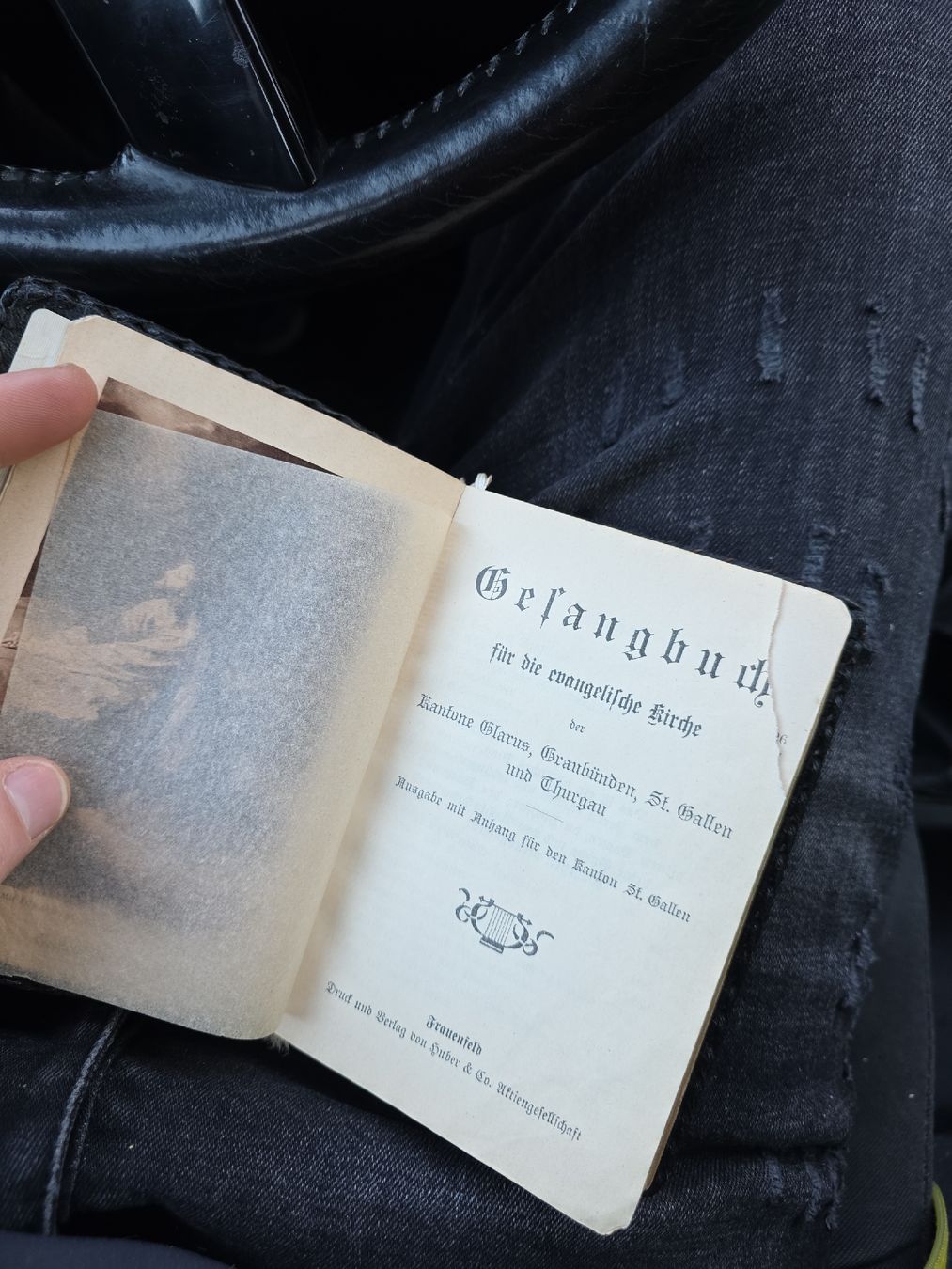 Libri: Antikes Gesangbuch Schweiz, Leder, Goldschnitt – Usato da Arbon venduto da ali_nd8l 7