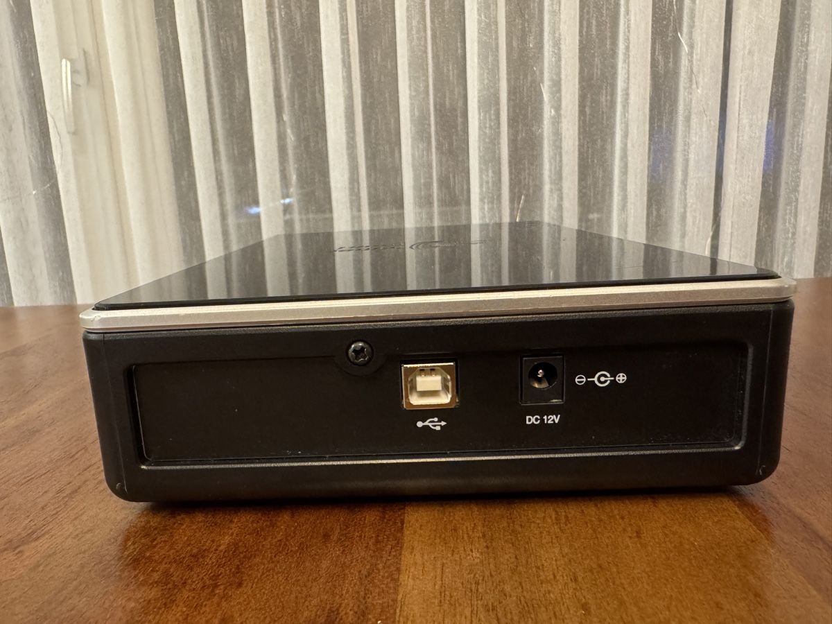 LG Lettore multimediale & Streamer: LG External Super Multi DVD Rewriter Model GSA-2166D – Usato da Seewen SZ venduto da QM.03 4