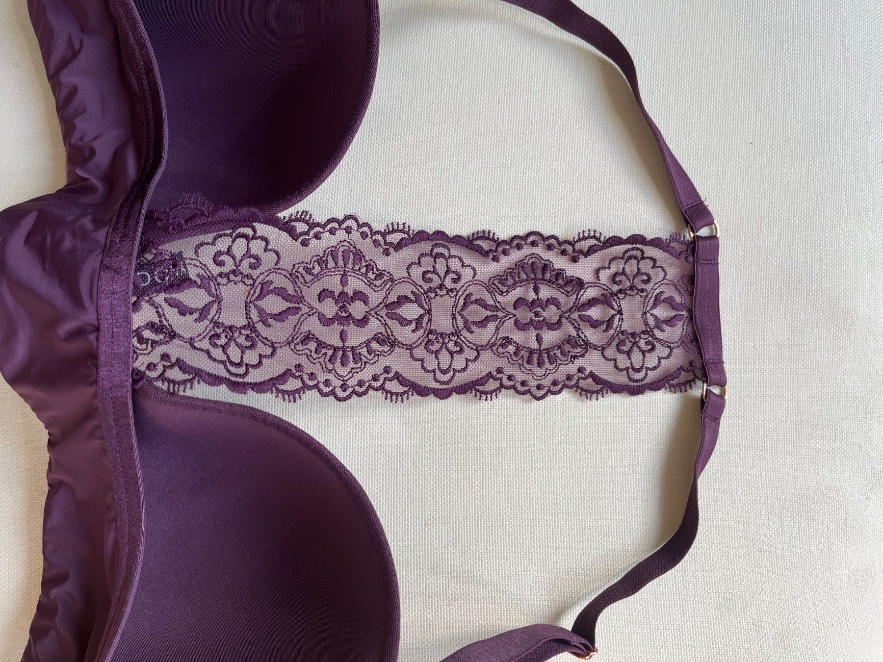 Beldona Altra biancheria intima: BH Beldona,  85 C – Usato da zollikerberg venduto da Momi6 3