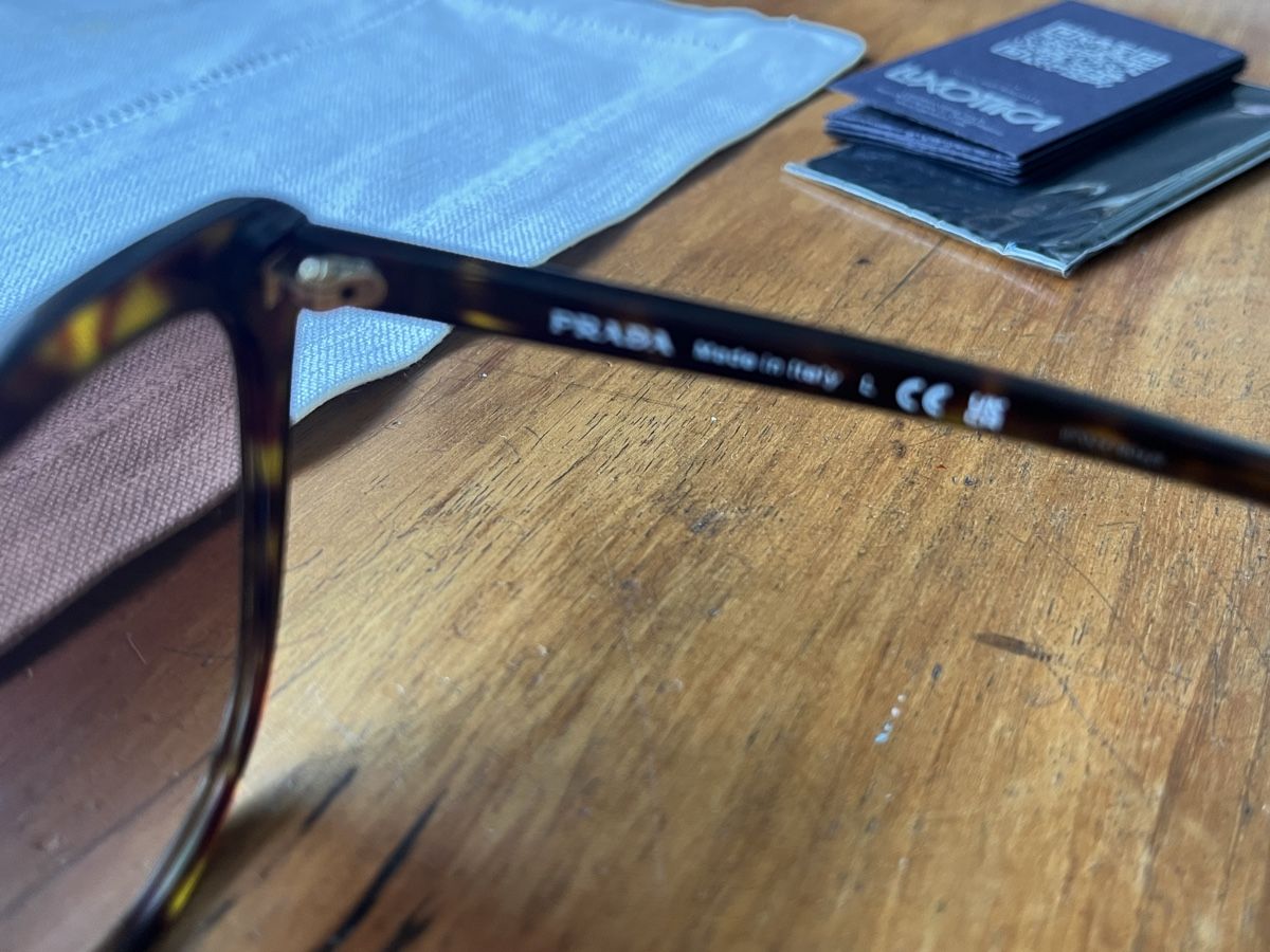 Prada Occhiali & Lenti: Prada Sonnenbrille NEU – Nuovo (secondo la descrizione) da Wil SG venduto da aiy_fnm9 3
