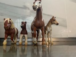 Schleich Pferd Pony Familie - vier Figuren