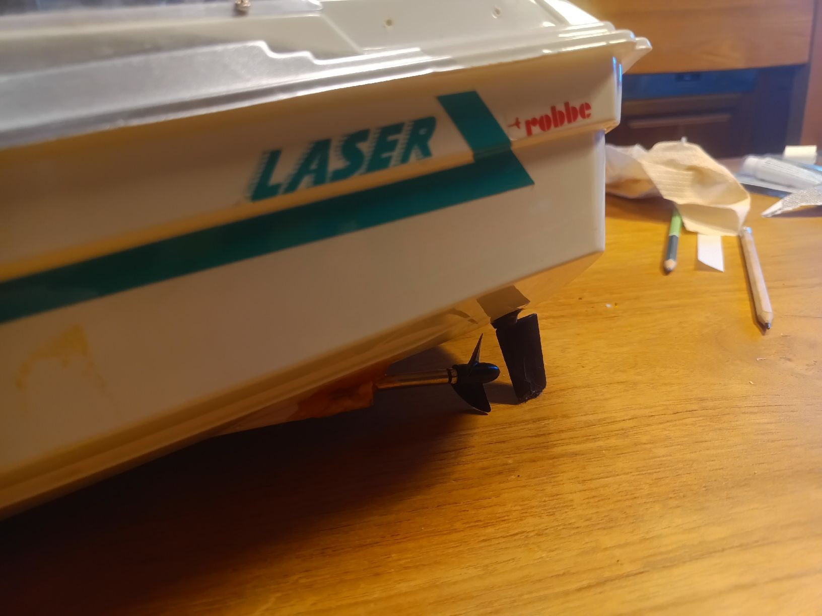 Robbe RC Modellbau: Robbe Laser RC Boat – Gebraucht aus Wädenswil von  2