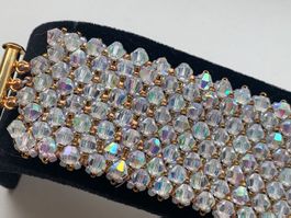 Armband Handmade aus Kristallen NEU