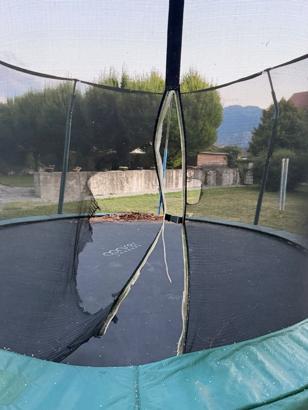 Gonser Trampolini: Grand TRAMPOLINE 3,7 m – Usato da Roche VD venduto da luc_jwm5 2