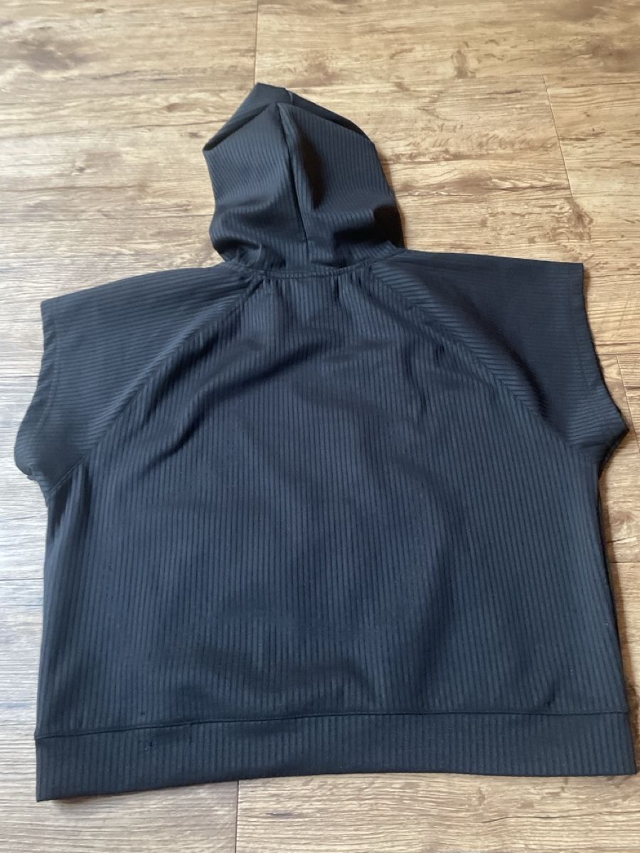 Nike T-Shirts: Kaputzen T-Shirt  – Neu (gemäss Beschreibung) aus Unterseen von Panini56 1