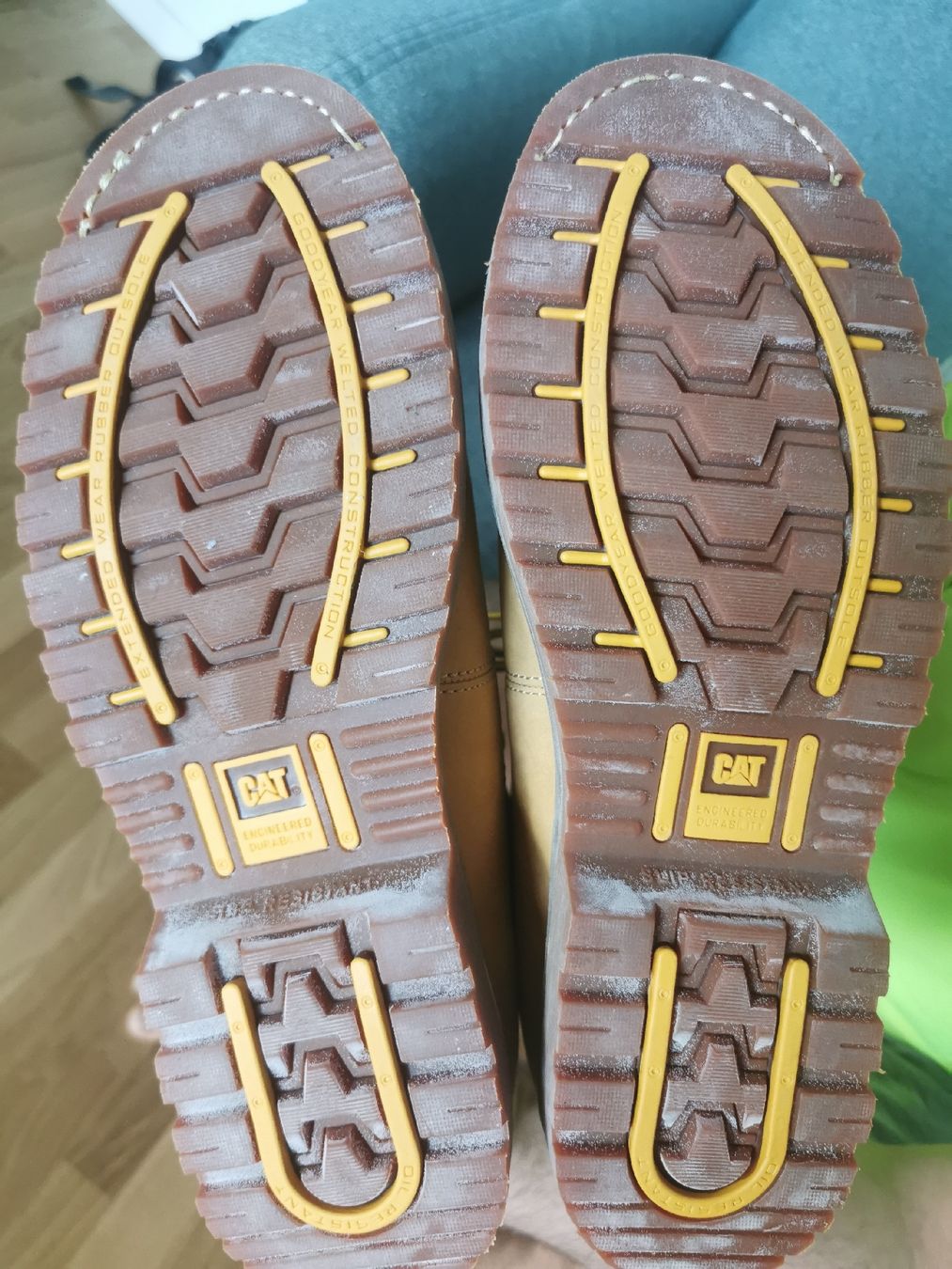 Caterpillar Scarpe da uomo: CAT Boots Caterpillar Grösse 45 neue – Nuovo (secondo la descrizione) da Bern venduto da ged_ffx9 4