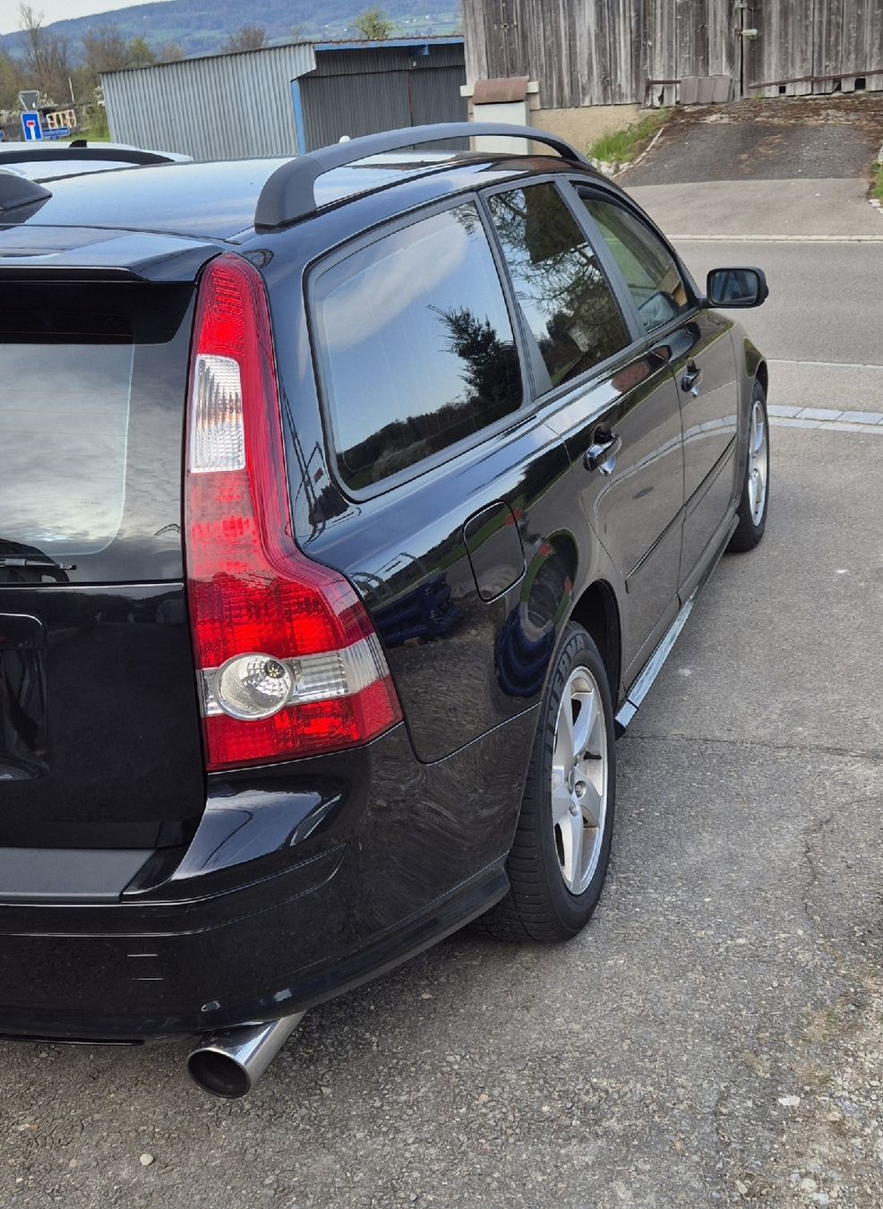 Volvo Autos: Volvo V 50 T5 – D'occasion à Schübelbach par per_7jtj 2