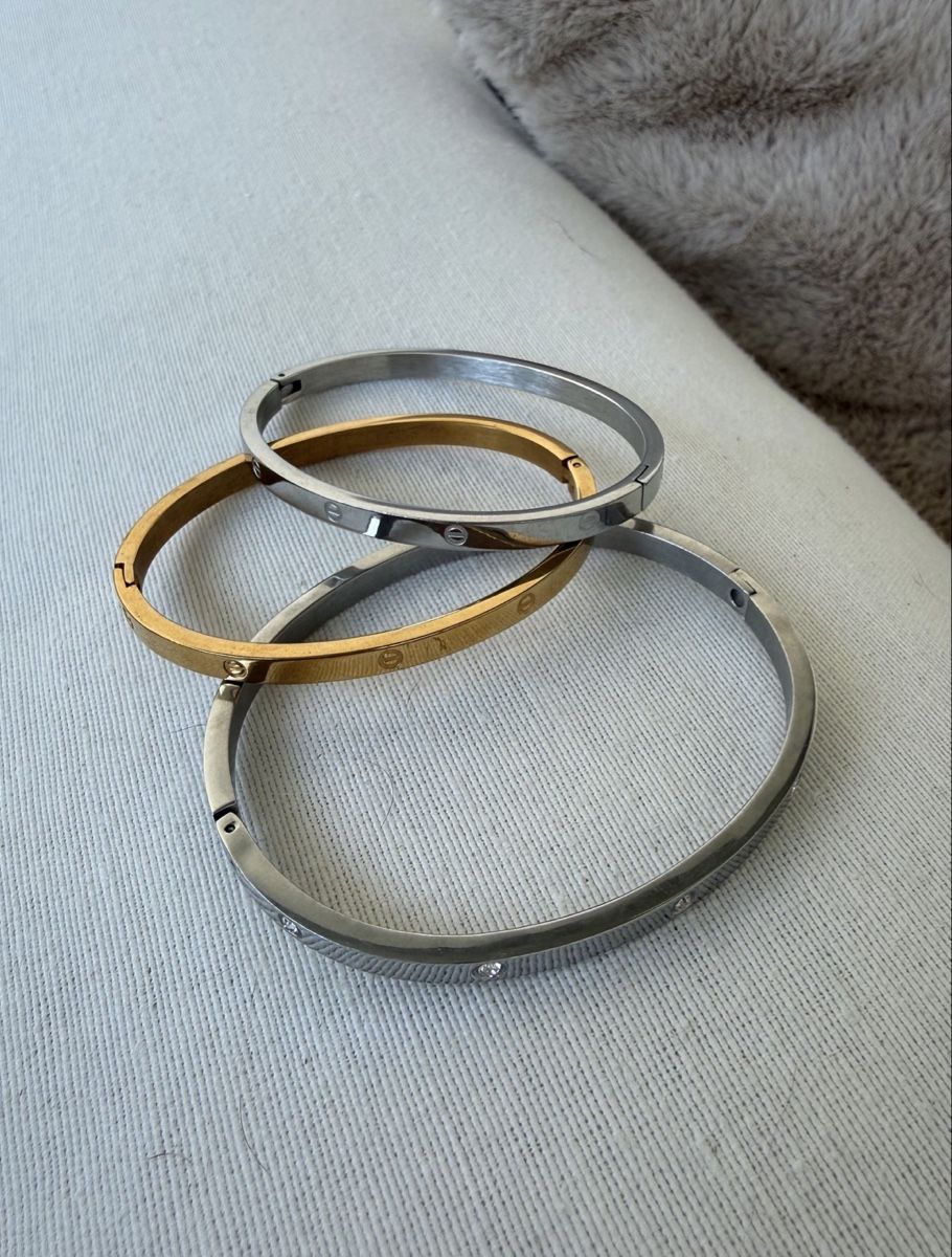 Altri gioielli: Lot bracelet tendance  – Usato da Monthey venduto da sen_6ckr