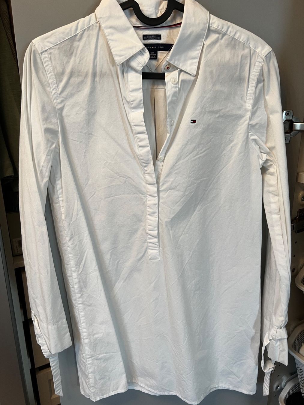 Tommy Hilfiger Chemisiers: Damen Bluse Tommy Hilfiger – Neuf (Voir description) à Sattel par Zlata1 3