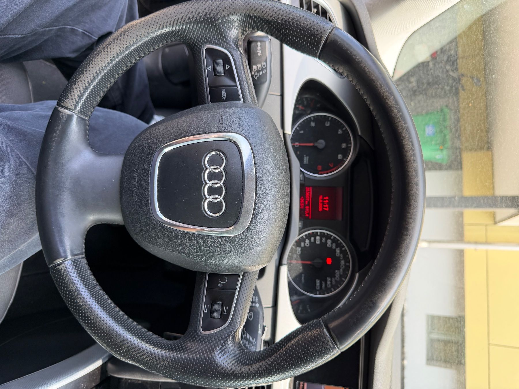 Audi Autos: Audi A4 1.8TFSI – Gebraucht aus Kriens von vsp_2qtj 1