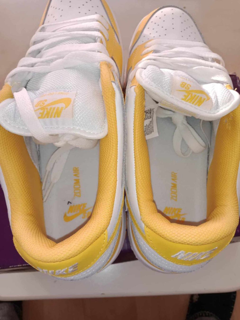 Nike Chaussures hommes: Nike dunks Canary – Neuf avec emballage d'origine à Gontenschwil par Paezo 5