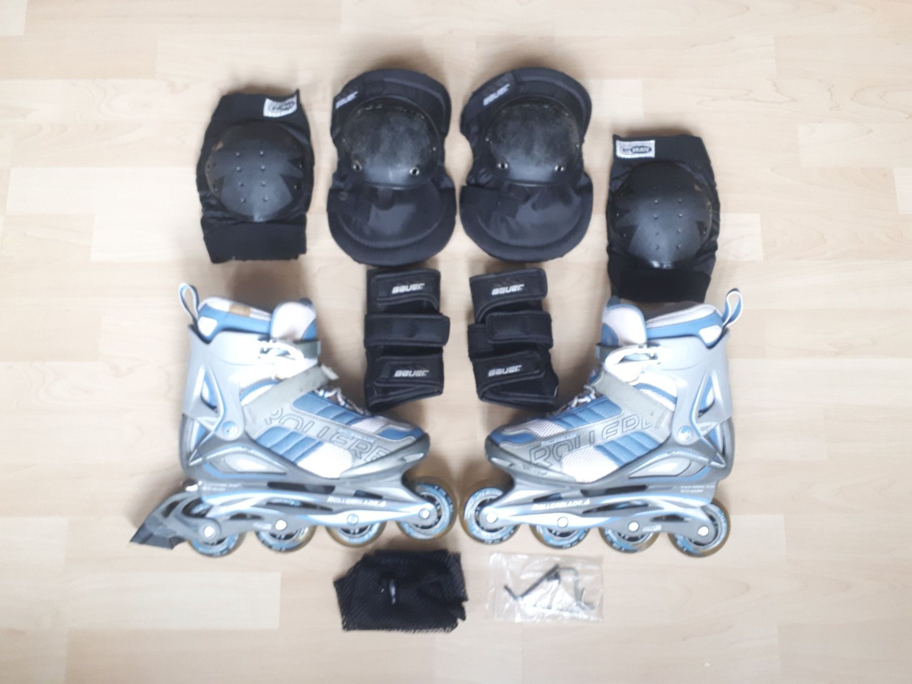 Pattini in linea & Pattini a rotelle: Inline Skates ROLLER B  Grösse 40,5 mit Gelenkschütz – Usato da Dürnten venduto da kuh_7mdq