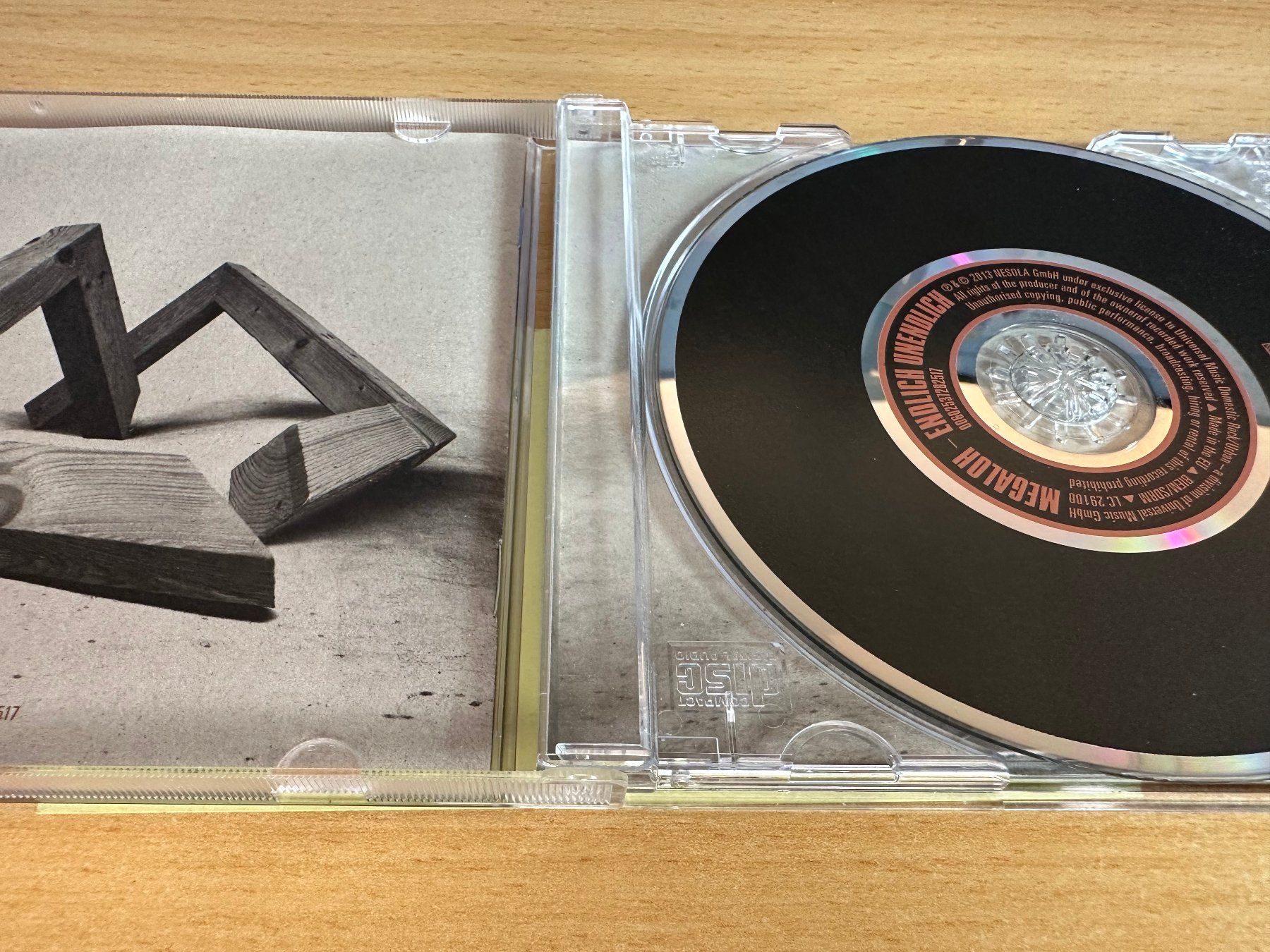 CD: Megaloh – Endlich Unendlich – Usato da Rikon im Tösstal venduto da Alpenmutz 2