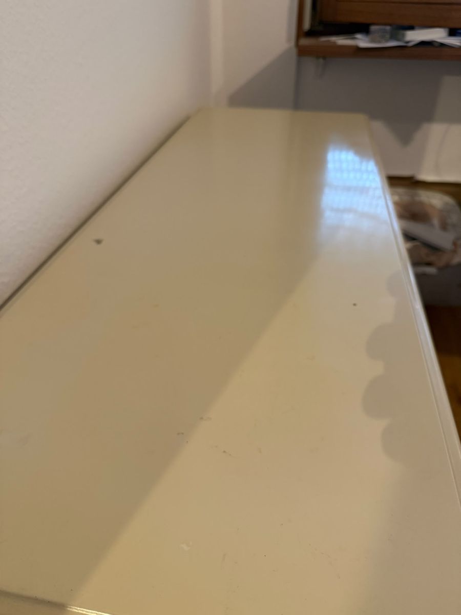 Schminktische: Antiker Schminktisch beige mit 3 Schubladen – Gebraucht aus Basel von olibolli 2