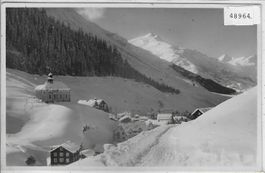 Andermatt - Mariahilf Kapelle mit Winterhorn im Winter