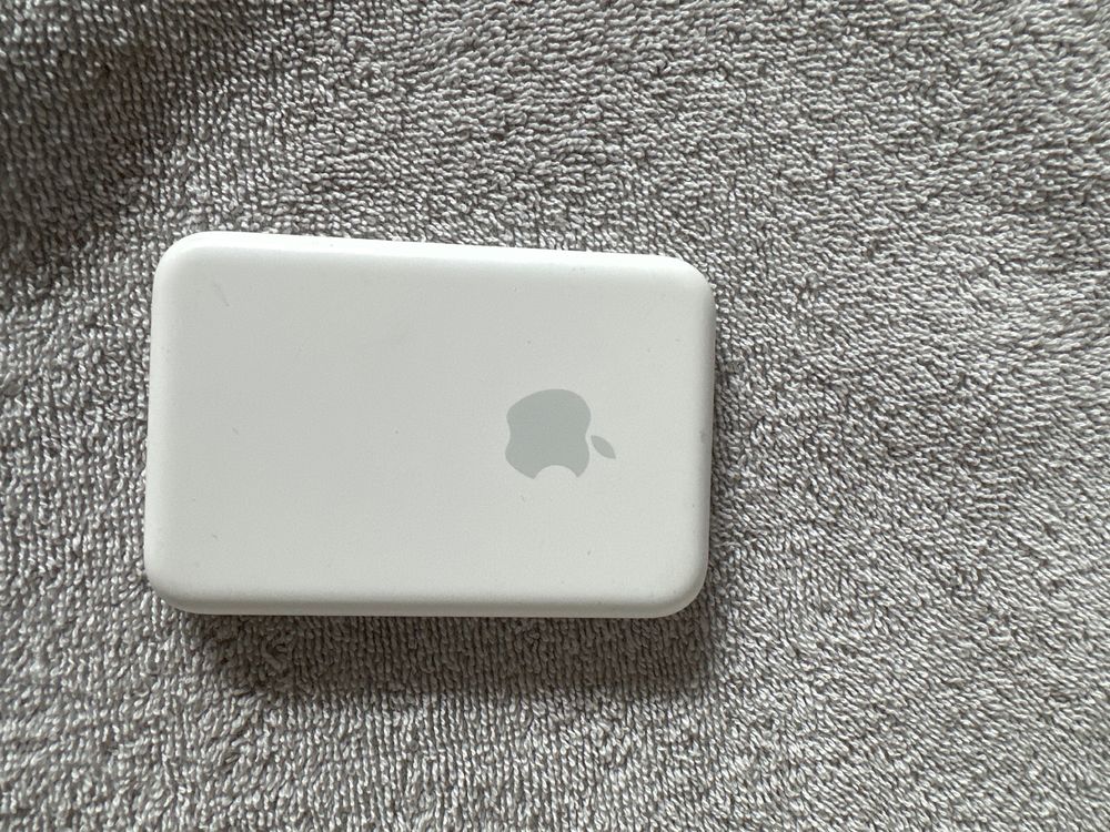 Apple Powerbank | Kaufen auf Ricardo