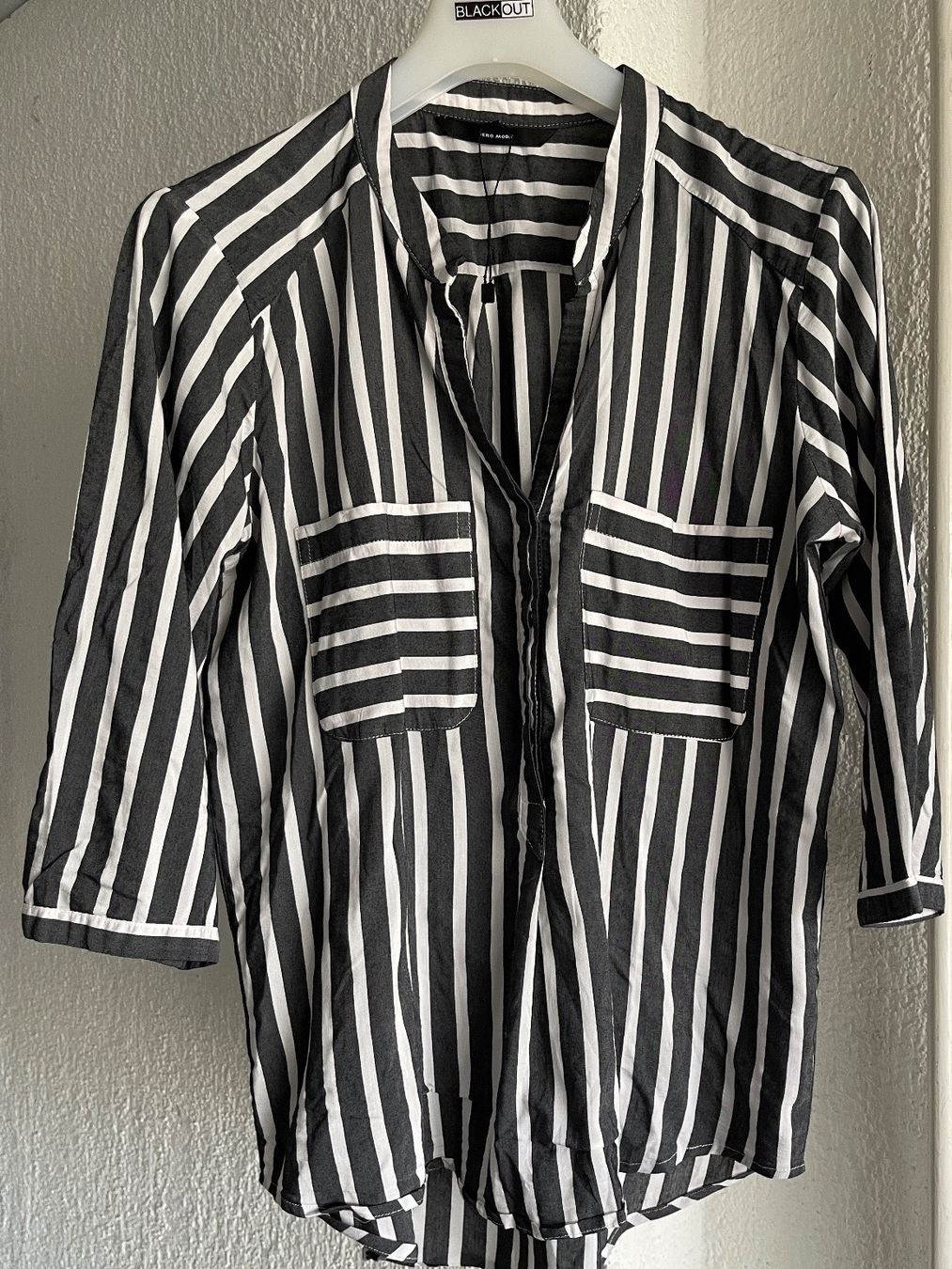 Vero Moda Camicette: Lockere Bluse von Vero Moda – Nuovo (secondo la descrizione) da Rapperswil SG venduto da Letas_closet 4