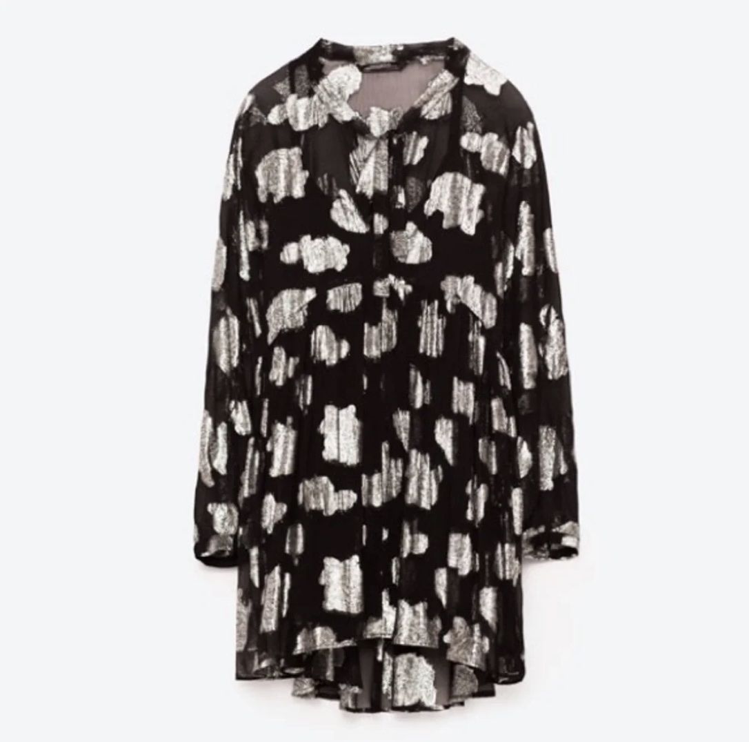 Zara Vestiti: Zara Black & Silver Sparkle Sheer Tunic - Size Medium – Nuovo (secondo la descrizione) da Worblaufen venduto da ble_8s65 3