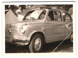 4 Fotografien Auto Fiat 600, Kennzeichen