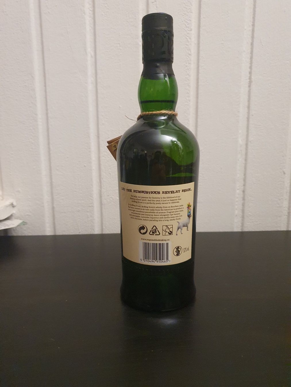 Ardbeg Bevande alcoliche: Ardbeg Drum Committee Release 2019 – Nuovo (secondo la descrizione) da Langnau am Albis venduto da jer_pm72 2