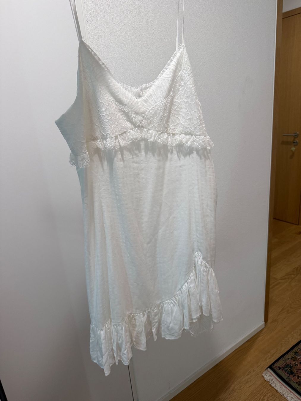 Kooples Vestiti: New! The Kooples Mini Dress Lace – Nuovo e nell'imballaggio originale da Bottmingen venduto da Itsclaire 2