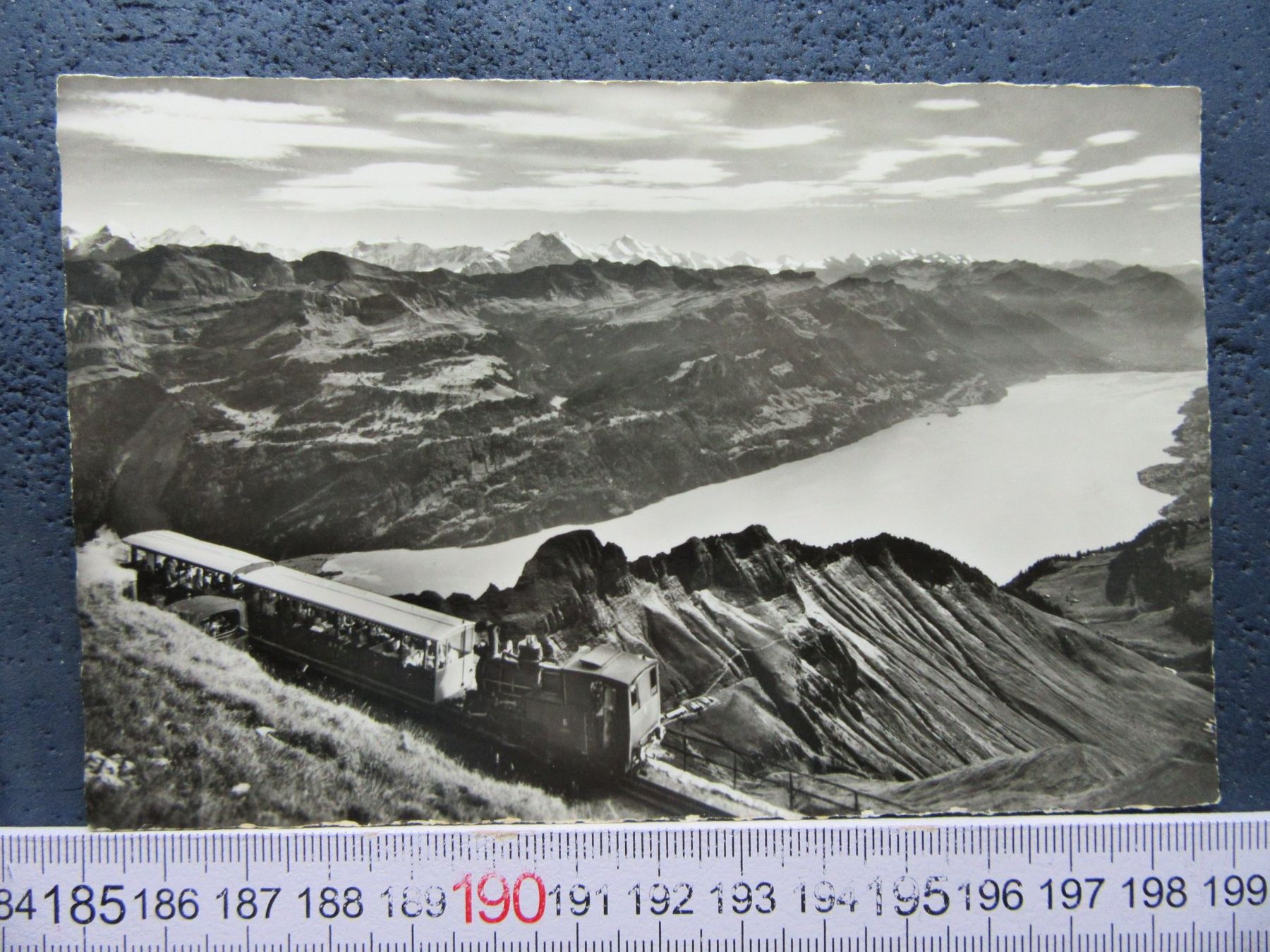 Cartoline postali: BRIENZER ROTHORN DAMPF-BAHN BELEBT 1952 BEO AK – Usato da Ettingen venduto da Hausi4711