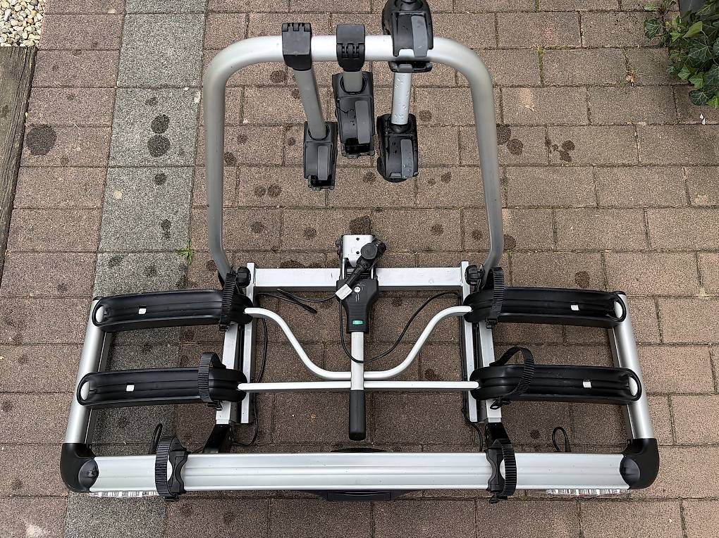 Thule Barres de toit: Porte vélo Thule – D'occasion à Vauderens par Jacky...